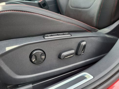 Used 2023 Volkswagen Jetta GLI Autobahn FWD image 15