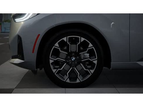 New 2026 BMW X3 xDrive30 w/ Premium Package image 7