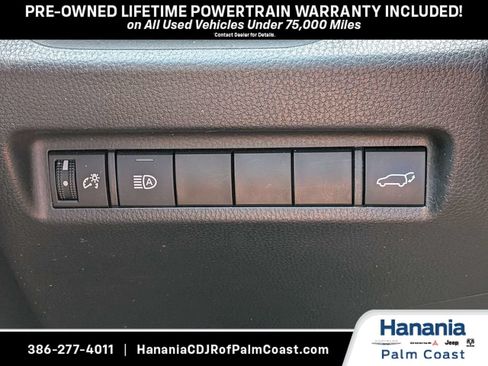 Used 2022 Toyota RAV4 XLE w/ Convenience Package FWD image 24