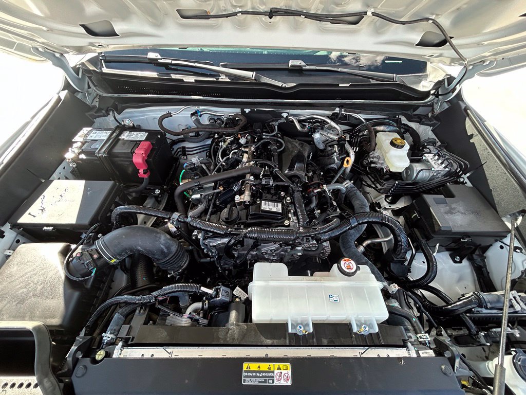 Used 2024 Toyota Tacoma TRD Off-Road w/ TRD Off Road Upgrade Package AWD/4WD image 32