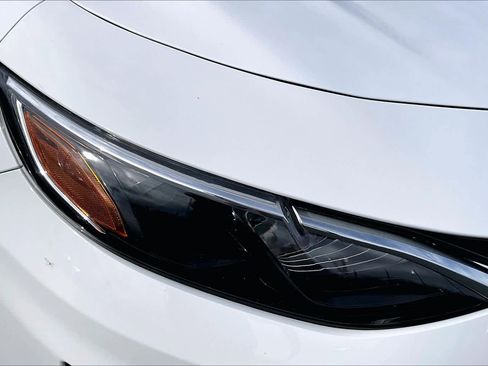 Used 2024 Chevrolet Malibu LT image 27