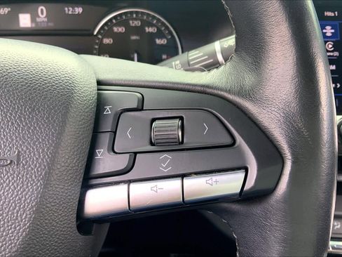 Used 2022 Cadillac CT4 Luxury w/ Sun And Sound Package RWD image 25