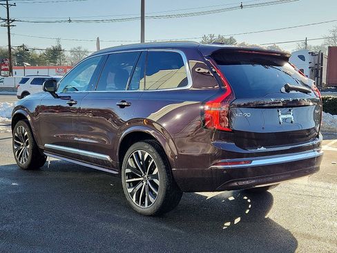 Used 2025 Volvo XC90 B6 Ultra w/ Protection Package Premier image 4