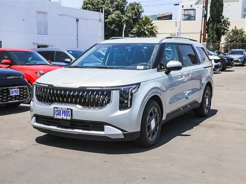 New 2026 Kia Carnival EX image 4