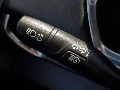 Used 2023 Chevrolet Traverse High Country w/ LPO, Floor Liner Package AWD/4WD image 14