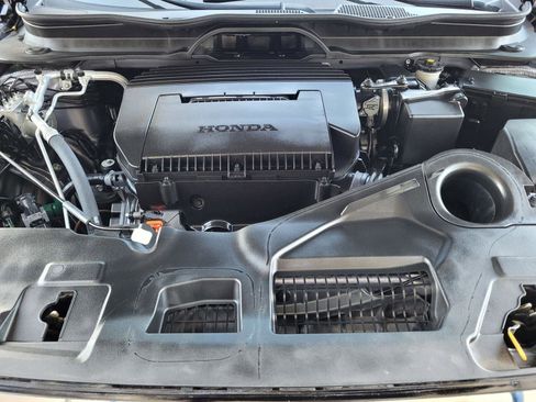 Used 2023 Honda Pilot Touring image 36