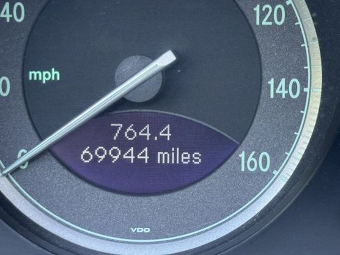Used 2005 Mercedes-Benz SL 500 image 7