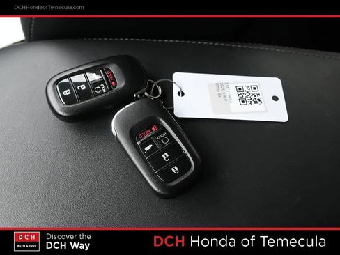 Used 2025 Honda HR-V EX-L image 8