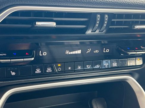 Certified 2025 MAZDA CX-90 3.3 Turbo w/ Preferred Package AWD/4WD image 23