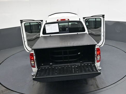 Used 2017 Nissan Frontier SV w/ SV Value Truck Package image 44