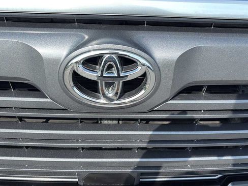 Used 2023 Toyota Tundra Limited w/ Power Package AWD/4WD image 28
