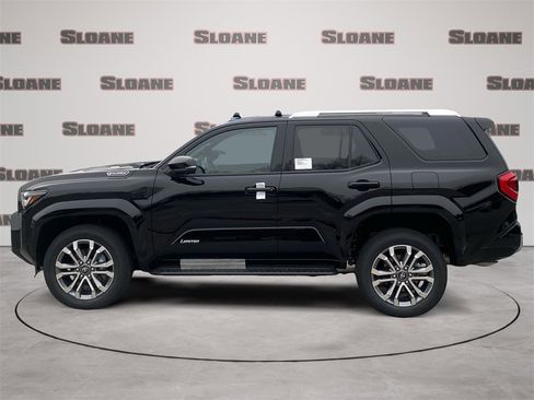 New 2025 Toyota 4Runner Limited image 2