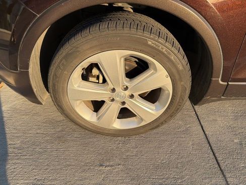 Used 2016 Buick Encore Premium image 9