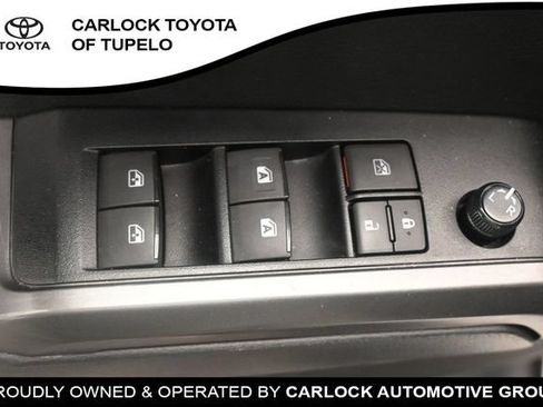 Used 2023 Toyota Tacoma TRD Off-Road AWD/4WD image 20
