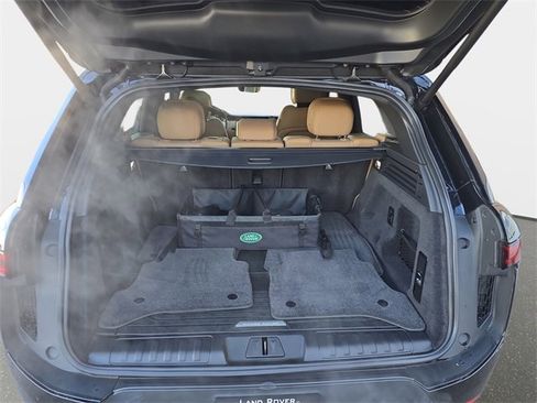 Used 2023 Land Rover Range Rover Sport SE image 14