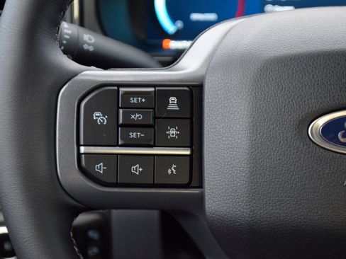 New 2026 Ford F250 Lariat w/ Lariat Premium Package image 9