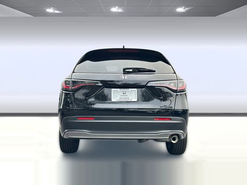 Certified 2026 Honda HR-V Sport image 9