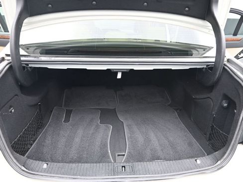 Used 2012 Mercedes-Benz E 350 BlueTEC Sedan image 18
