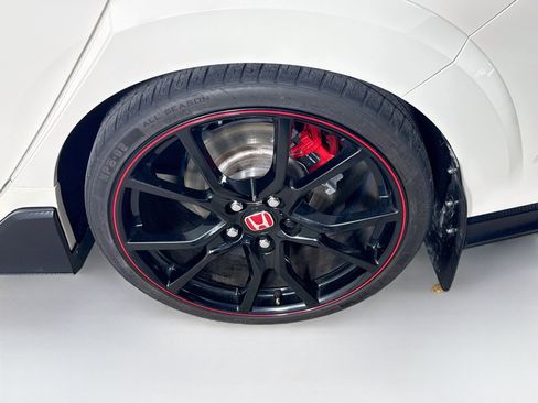 Used 2021 Honda Civic Type R image 36