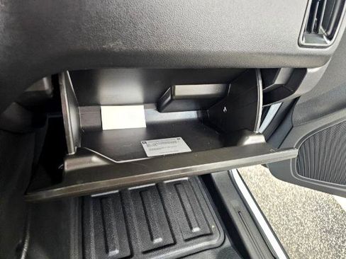 Used 2021 Chevrolet Colorado LT w/ Fleet Safety Package image 19