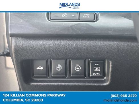 Used 2023 Nissan Maxima Platinum w/ Sport Mat Group FWD image 19