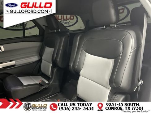 Certified 2022 Ford Explorer XLT w/ Equipment Group 202A RWD image 13