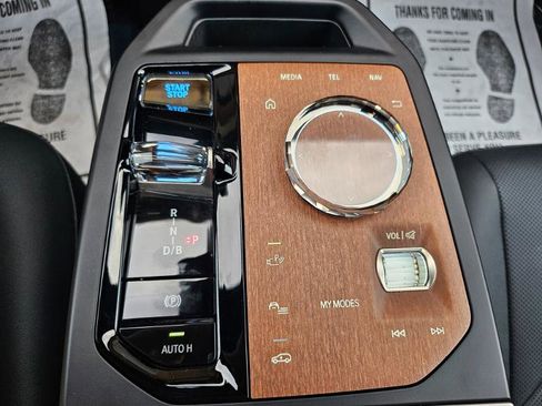 Used 2023 BMW iX xDrive50 w/ Ultimate Package 2 image 58