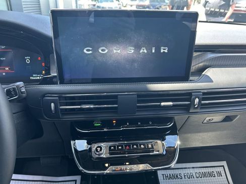 New 2025 Lincoln Corsair Reserve w/ Jet Appearance Package image 10