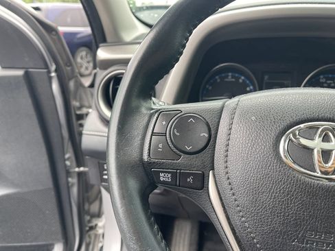 Used 2018 Toyota RAV4 XLE w/ Plus Extra Value Package FWD image 15