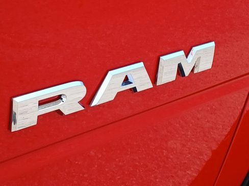 Used 2020 RAM 2500 Tradesman AWD/4WD image 32