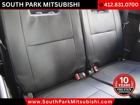 Used 2020 Mitsubishi Outlander SE AWD/4WD image 17