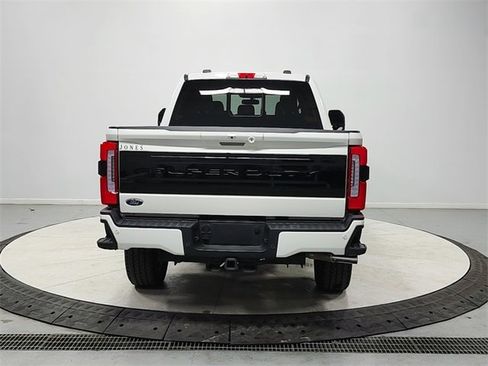 Used 2025 Ford F250 Platinum image 6