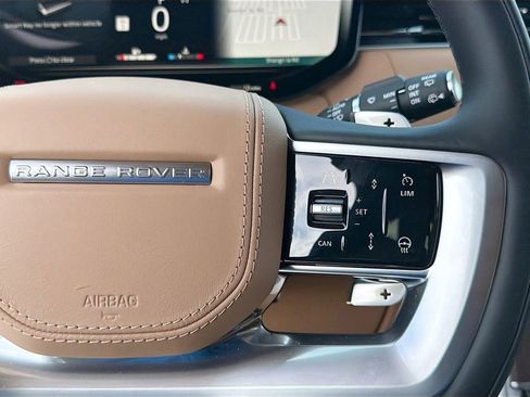 New 2026 Land Rover Range Rover SE image 39