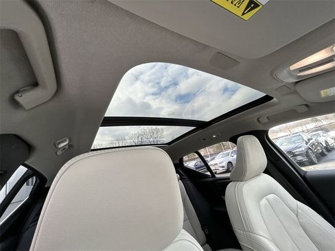 Certified 2023 Volvo XC40 B5 Plus w/ Driver Assist Package image 24