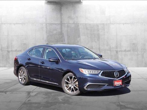 Used 2018 Acura TLX V6 FWD image 2