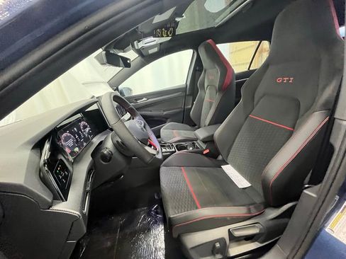 New 2026 Volkswagen GTI SE image 10