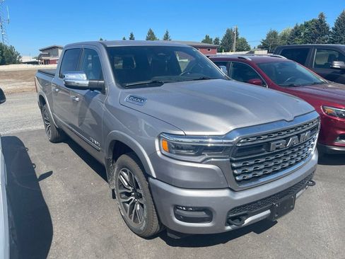Used 2026 RAM 1500 Limited w/ Body Color Bumper Group AWD/4WD image 4