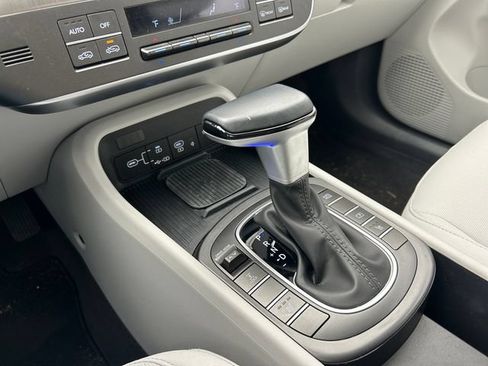 Certified 2026 Hyundai Kona SEL Sport AWD/4WD image 15