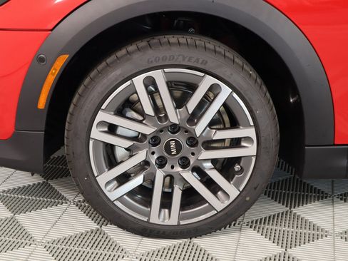 New 2025 MINI Cooper S image 18