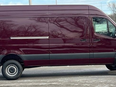 New 2026 Mercedes-Benz Sprinter 2500 image 7