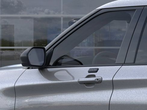 Used 2026 Ford Explorer Active w/ Active Comfort Package RWD image 20