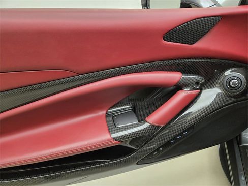 Used 2020 Ferrari F8 Tributo image 29