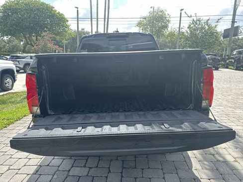 Used 2023 Chevrolet Colorado LT w/ LT Convenience Package III RWD image 28