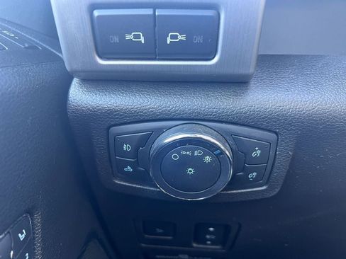 Used 2015 Ford F150 XL w/ Equipment Group 101A Mid AWD/4WD image 26