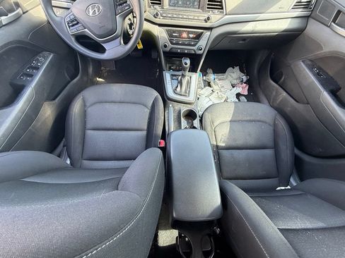 Used 2018 Hyundai Elantra SEL FWD image 8