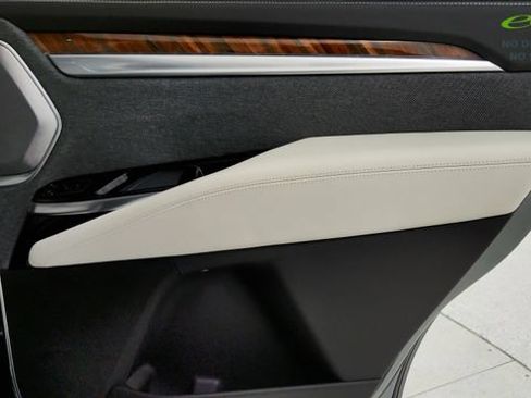 Used 2026 Cadillac Escalade Platinum Sport w/ LPO, ONYX Package AWD/4WD image 45