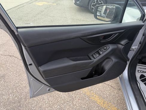 Used 2019 Subaru Impreza 2.0i w/ Eyesight AWD/4WD image 28