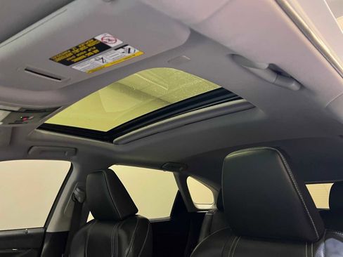 Used 2019 Lexus RX 350L Luxury image 17