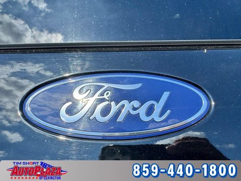 Used 2025 Ford Expedition Active AWD/4WD image 15