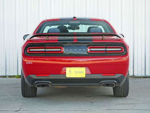 Used 2015 Dodge Challenger R/T w/ Quick Order Package 22B R/T image 10